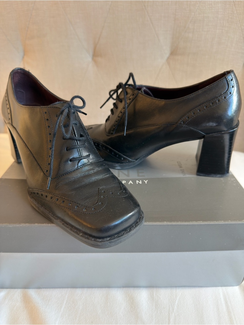 Nine & Co. black leather wingtip oxford pumps. Sz 7.5